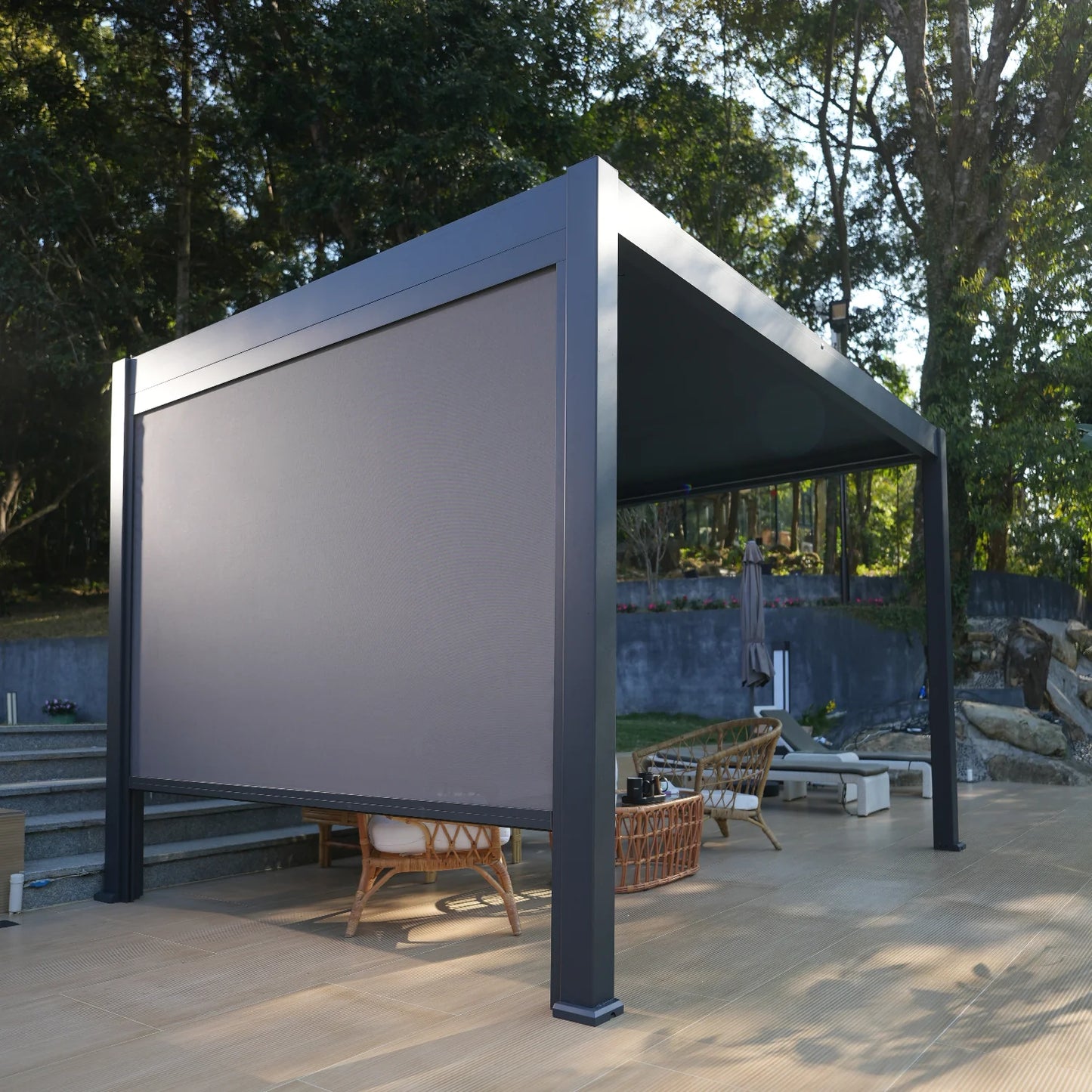 SmartWings Motorized Matter Pergola Flexar Q3